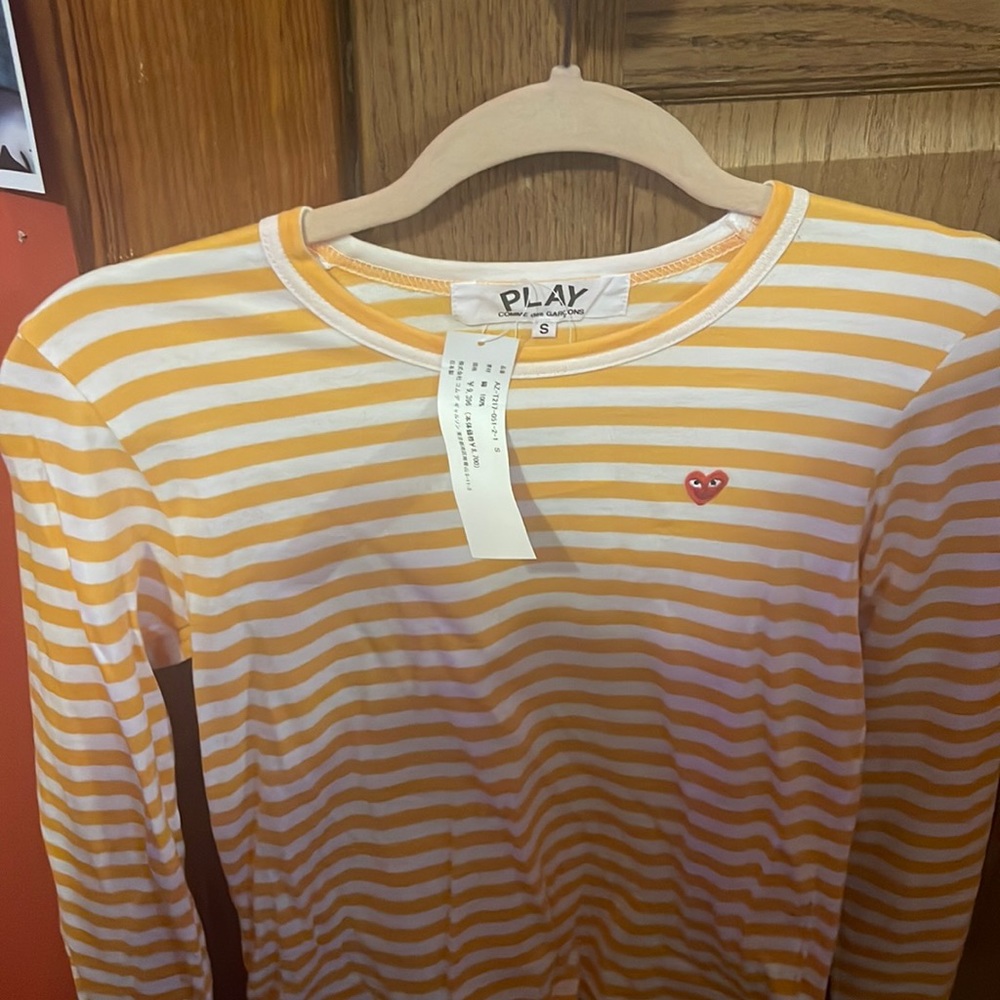 COMME DES GARCONS yellow stripped long sleeve size small.